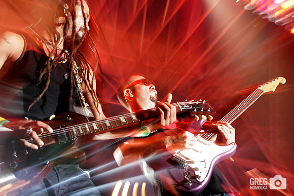 Michael Franti and Spearhead