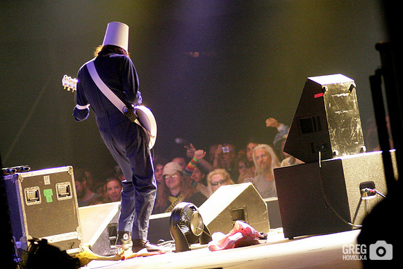 Buckethead